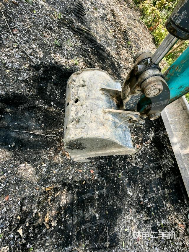 鏟斗45度（工作和回轉(zhuǎn)裝置）