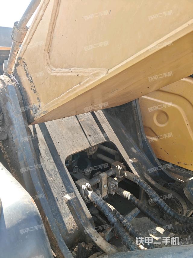 大臂根部?斜視（工作和回轉(zhuǎn)裝置）