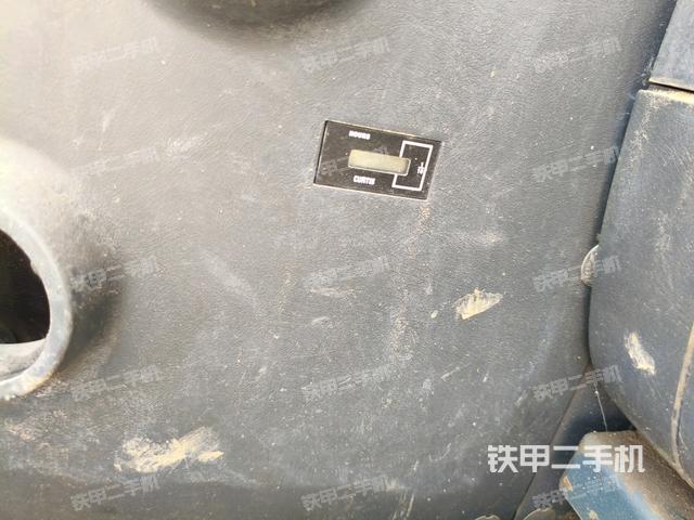 小時(shí)表(駕駛室部分) 小時(shí)表(駕駛室部分)