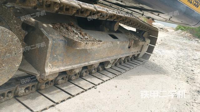 右側(cè)行走馬達(dá)蓋板(行走機(jī)構(gòu)) 右側(cè)行走馬達(dá)蓋板(行走機(jī)構(gòu))