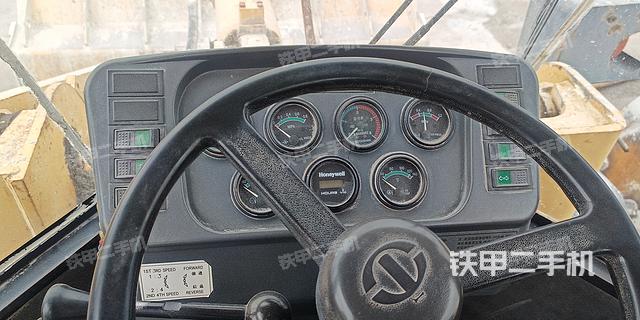 驾驶室操作台（整机外观及大件）