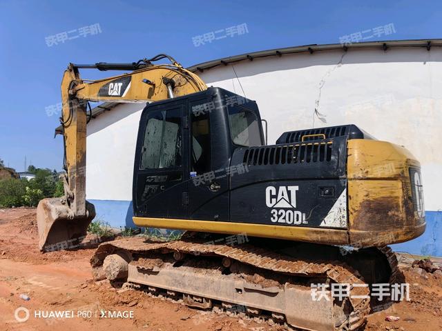 卡特彼勒318DL液壓挖掘機(jī)