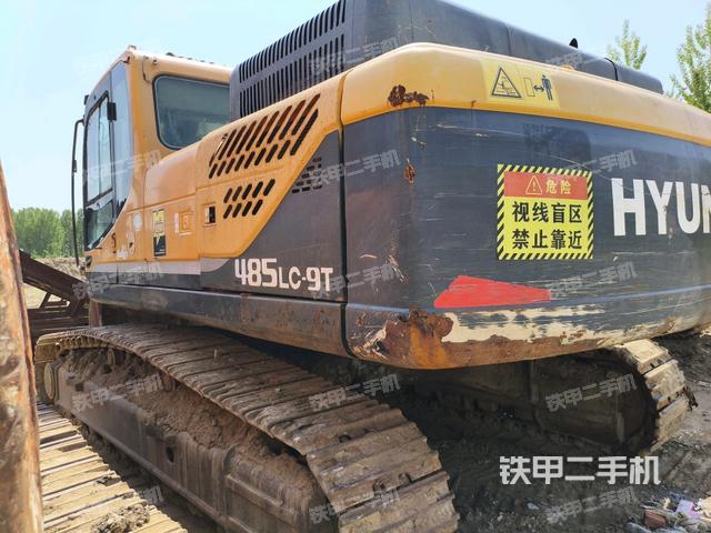 右后45(整機(jī)外觀) 右后45(整機(jī)外觀)