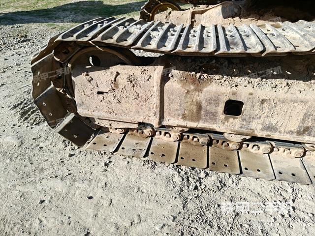 左導(dǎo)向輪（行走機(jī)構(gòu)）