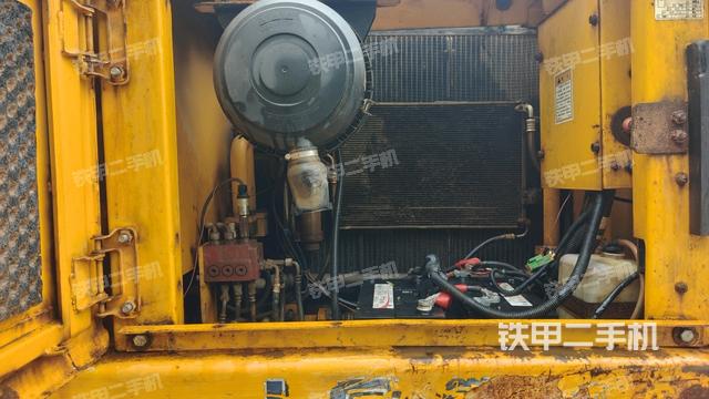 散熱器正面（大件艙室）