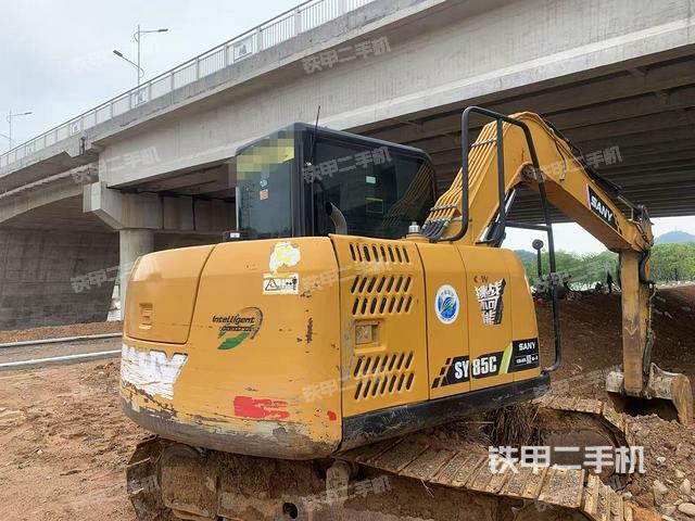 整機(jī)右后45°(整機(jī)外觀) 整機(jī)右后45°(整機(jī)外觀)