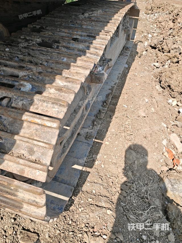 右側(cè)履帶整體（行走機(jī)構(gòu)）