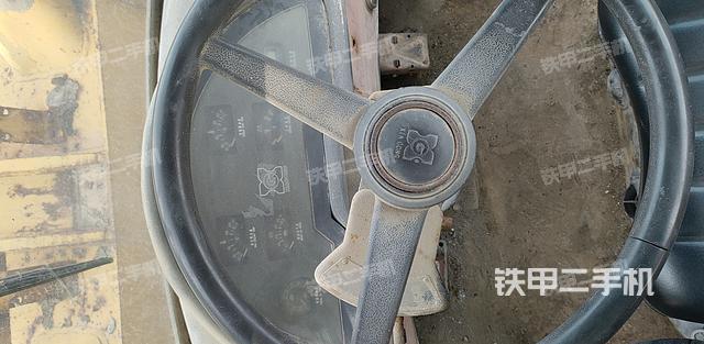 駕駛室工作臺（整機(jī)外觀及大件）