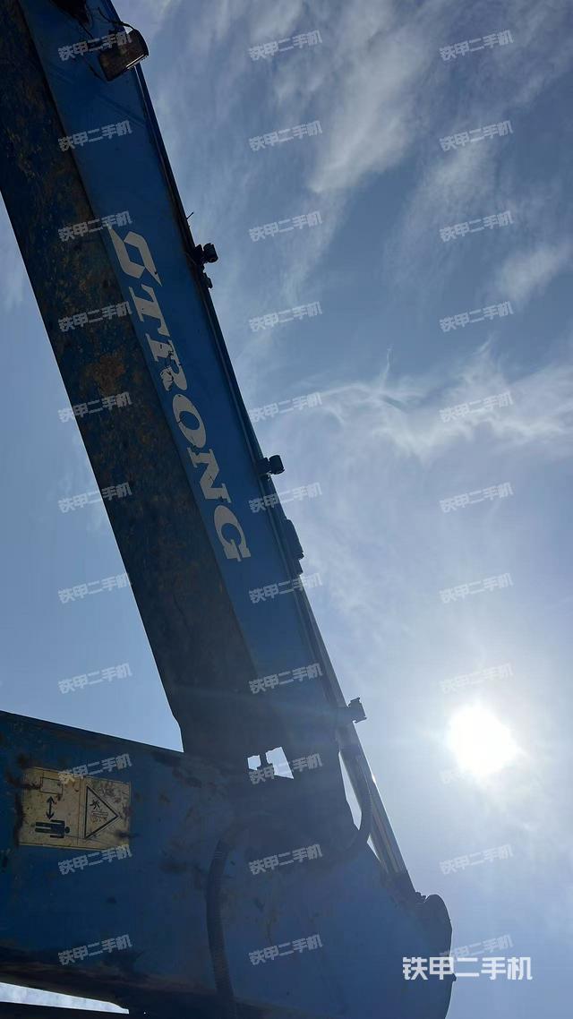 大臂整體?右側(cè)（工作和回轉(zhuǎn)裝置）