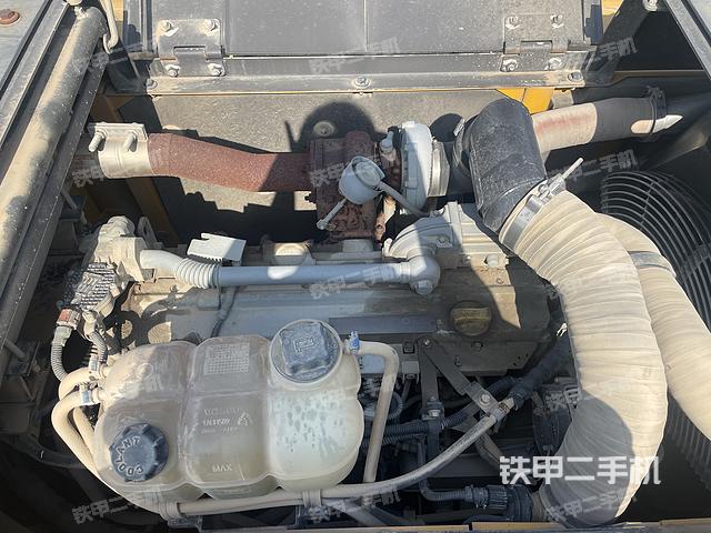 发动机整体俯视（整机外观）