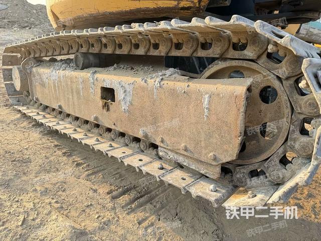 单侧履带整体（整机外观）