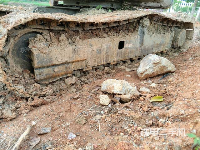 左側(cè)履帶整體?（行走機(jī)構(gòu)）