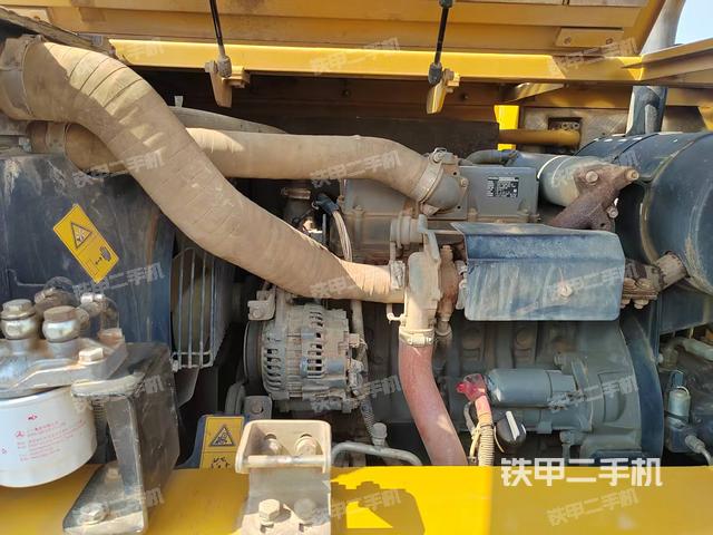 發(fā)動機(jī)整體俯視（整機(jī)外觀）