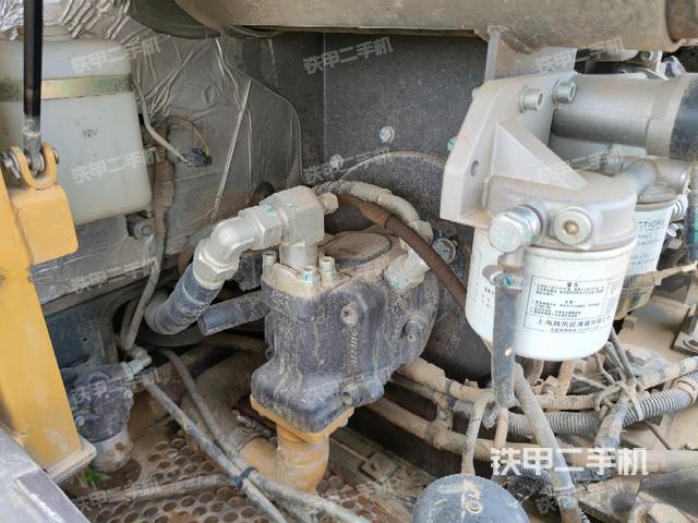 液壓泵室（大件艙室）