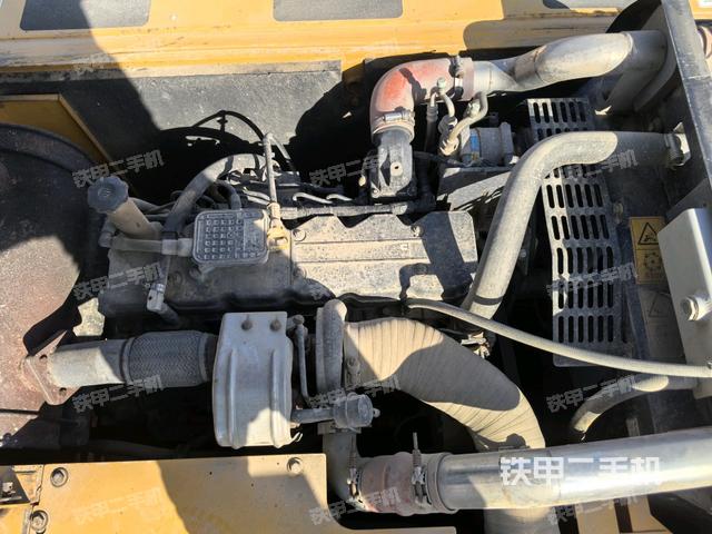 發(fā)動機(jī)整體俯視(整機(jī)外觀) 發(fā)動機(jī)整體俯視(整機(jī)外觀)