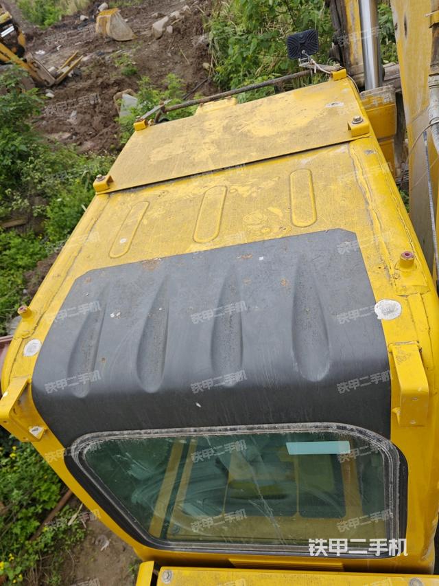 駕駛室頂部俯視(上車部件) 駕駛室頂部俯視(上車部件)