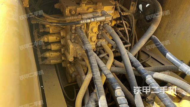 分配閥（上車部件）