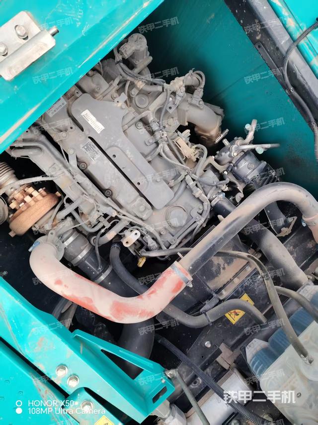 發(fā)動(dòng)機(jī)整體俯視（整機(jī)外觀）