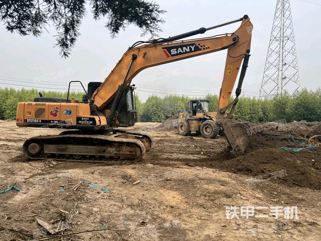 整機右后45°(整機外觀) 整機右后45°(整機外觀)