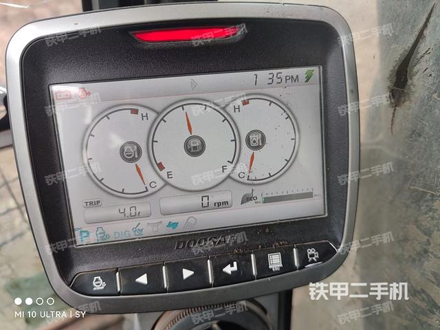 小時(shí)表(駕駛室部分) 小時(shí)表(駕駛室部分)