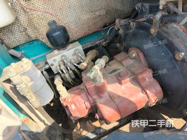 液壓泵室(大件艙室) 液壓泵室(大件艙室)