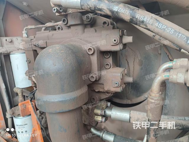 液壓泵斜45?左(大件艙室) 液壓泵斜45?左(大件艙室)