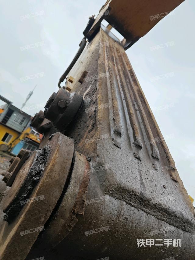 小臂整體左后（工作和回轉(zhuǎn)裝置）