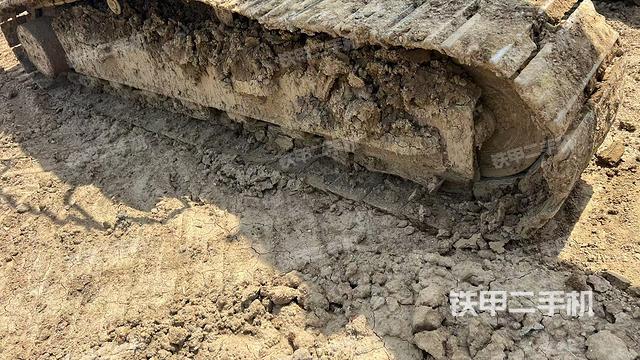 右側(cè)履帶整體（行走機(jī)構(gòu)）