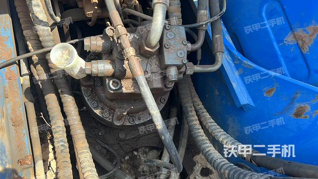 回轉(zhuǎn)馬達(dá)（上車(chē)部件）