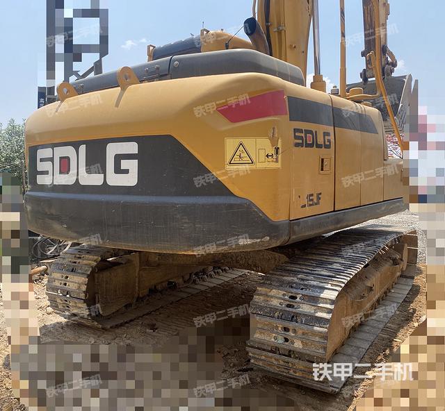 整機右后45°（整機外觀）