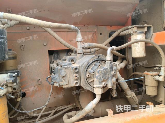 液壓泵室（大件艙室）