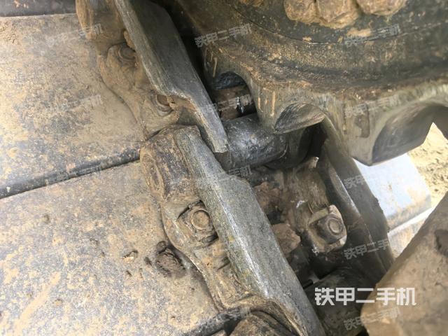 右側(cè)行走馬達(dá)蓋板(行走機(jī)構(gòu)) 右側(cè)行走馬達(dá)蓋板(行走機(jī)構(gòu))