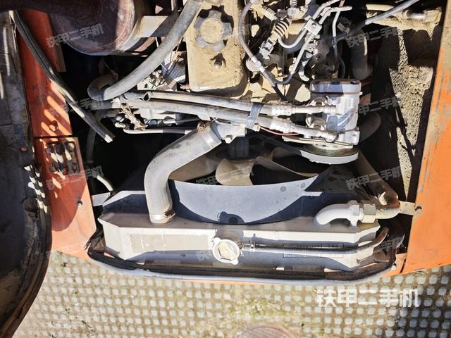 水箱+風(fēng)扇特寫(xiě)（上車(chē)部件）