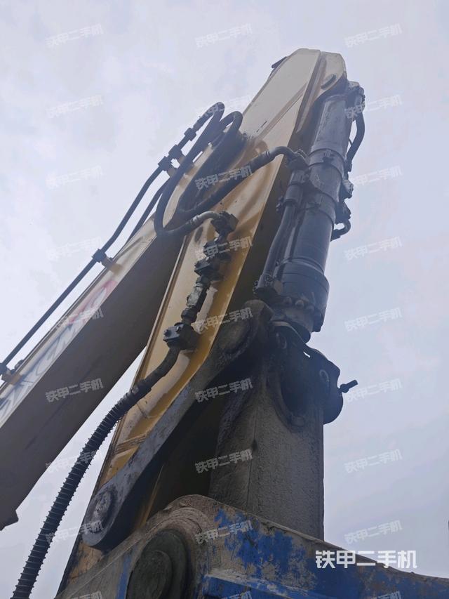 小臂整體右前（工作和回轉(zhuǎn)裝置）