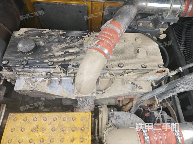 氣門室蓋螺絲特寫（上車部件）