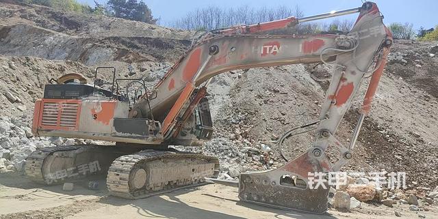 日立ZX490LCH-5A挖掘機(jī)