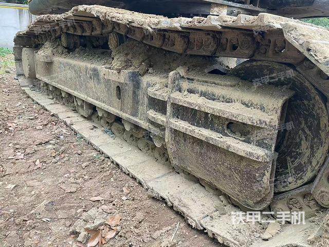 左側(cè)履帶整體?（行走機(jī)構(gòu)）