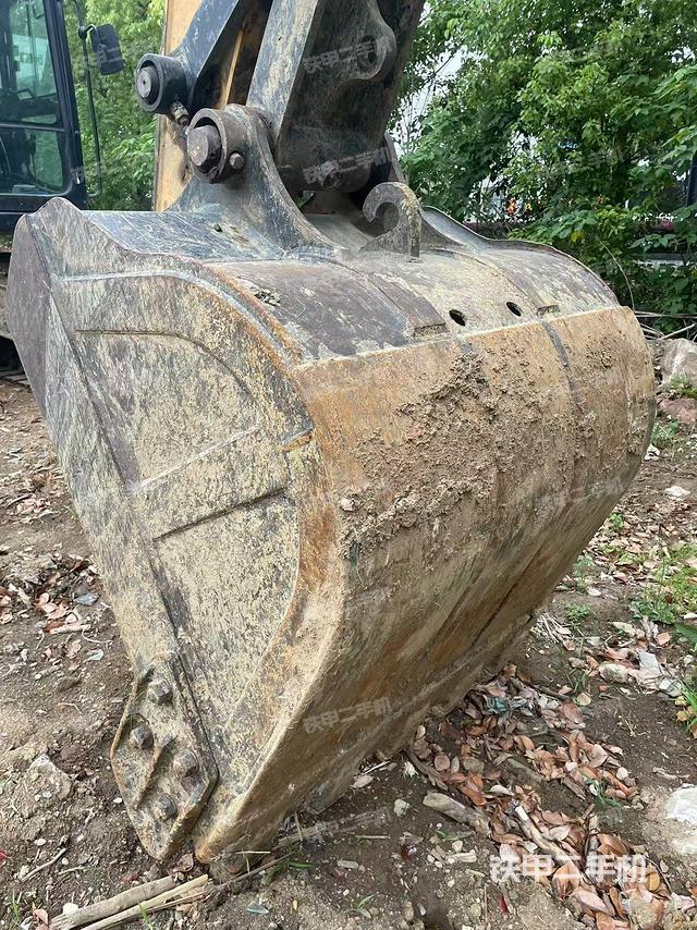 鏟斗45度（工作和回轉(zhuǎn)裝置）