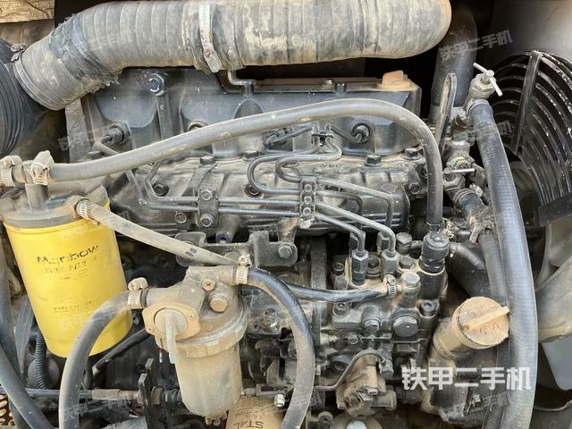 發(fā)動(dòng)機(jī)整體俯視(整機(jī)外觀) 發(fā)動(dòng)機(jī)整體俯視(整機(jī)外觀)