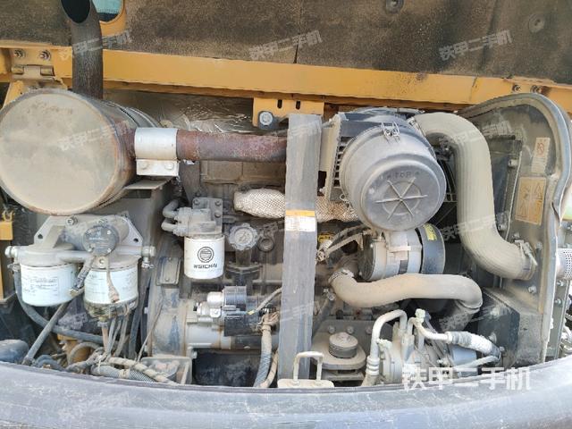 發(fā)動機(jī)室（上車部件）