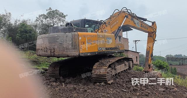 整機(jī)右后45°（整機(jī)外觀）