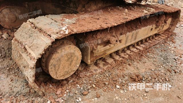 右側履帶整體（行走機構）