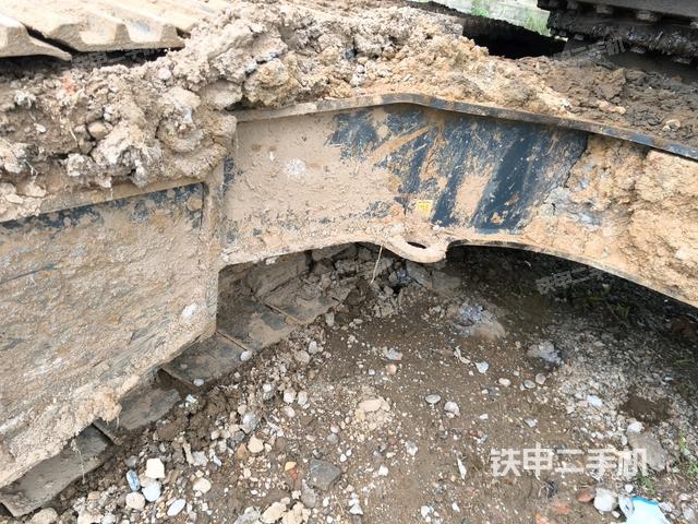 右側行走馬達蓋板（行走機構）