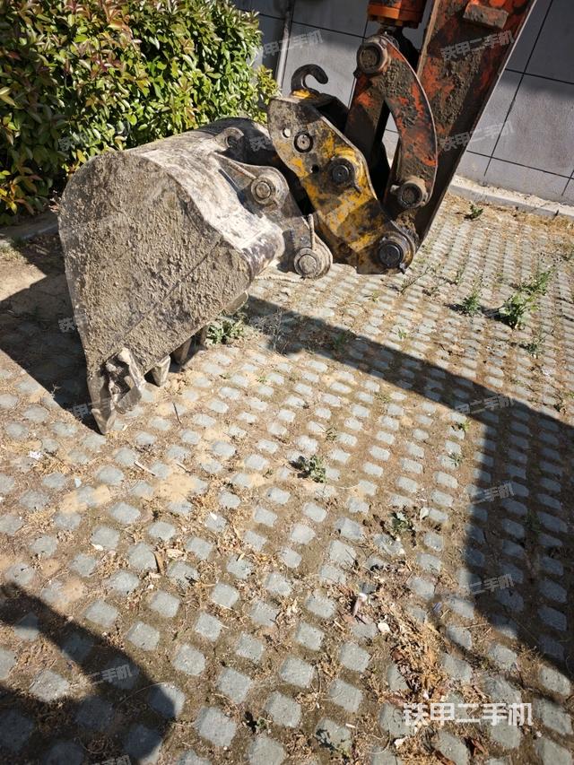 鏟斗45度（工作和回轉(zhuǎn)裝置）