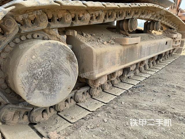 单侧履带整体（整机外观）