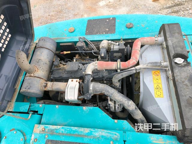 水箱+風(fēng)扇特寫(上車部件) 水箱+風(fēng)扇特寫(上車部件)