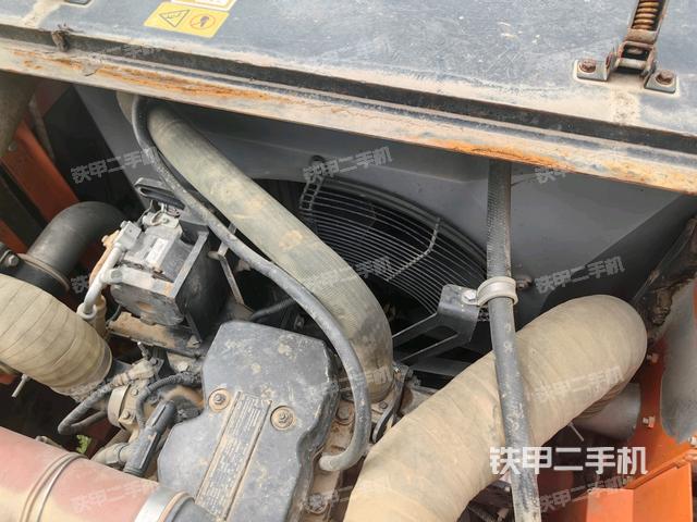 水箱+風(fēng)扇特寫（上車部件）