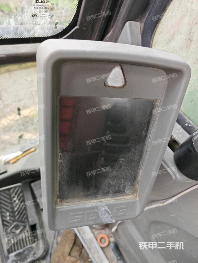 顯示屏?(駕駛室部分) 顯示屏?(駕駛室部分)