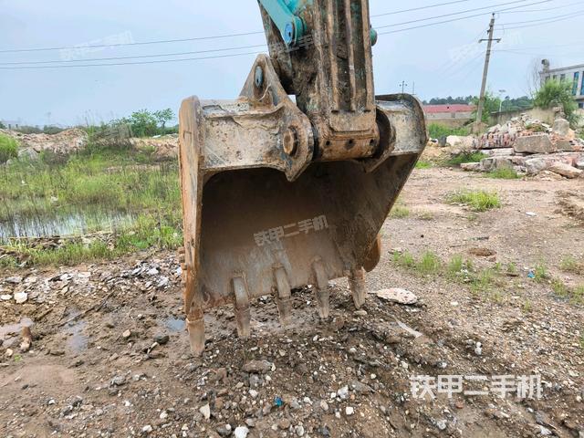 大臂整體?右側（工作和回轉裝置）