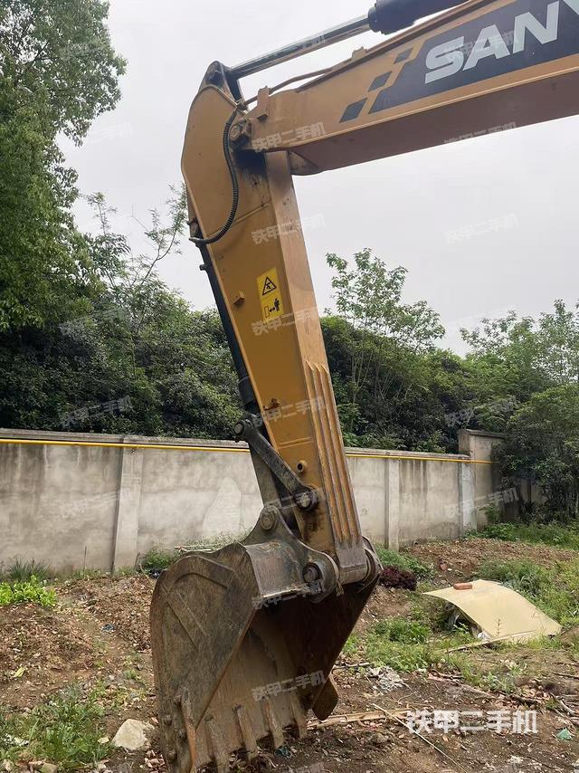 小臂整體左后（工作和回轉(zhuǎn)裝置）